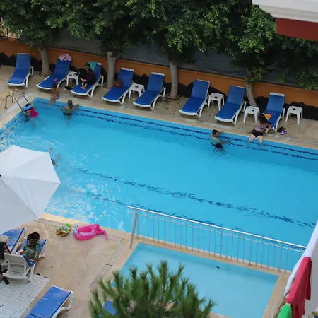 Hotel Max Nova 3*